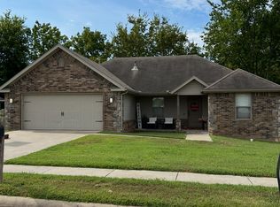 801 Bonnie Scotland Dr #16323879F, Prairie Grove, AR 72753
