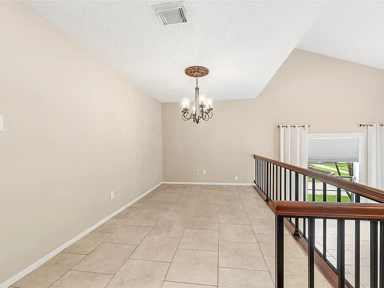 21431 Park Bend Dr — Photo 12