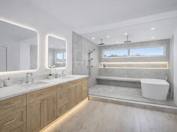 885 Nafa Dr, Boca Raton, FL 33487