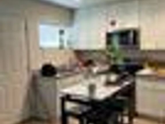 5th image of 516-522 Live Oak Blvd