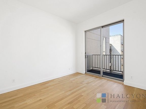 4th image of 86 Marcy Ave APT 3B