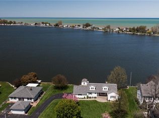 175 North Dr, Rochester, NY 14612