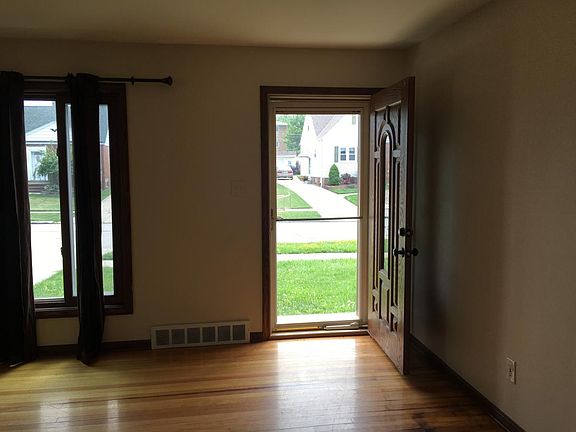 Living Room, front entrance