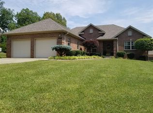 106 Karstwood Ct, Elizabethtown, KY 42701