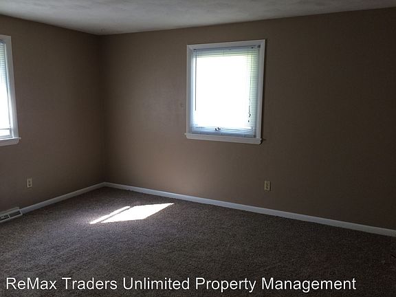 5th image of 5519 N Stephen Dr