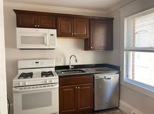 15 Hancock Ter #65, Everett, MA 02149
