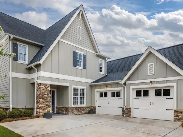 4895 Ridge Pass, Hoover, AL 35226