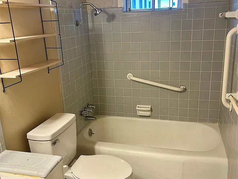 1411 Indiana St #5 — Photo 11