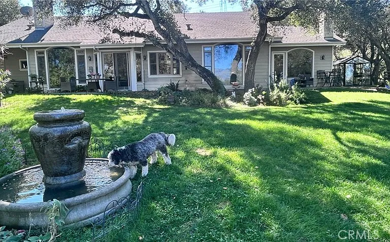 1961 Vineyard View Ln — Photo 1