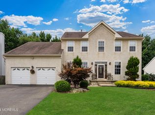 21 Brent Dr, Howell, NJ 07731