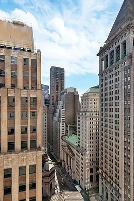 Sold by R New York | media 6