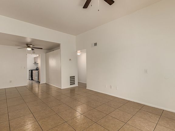 4th image of 6050 W Oregon Ave #B