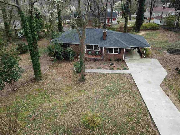 2nd image of 530 Quarles Gayle Dr