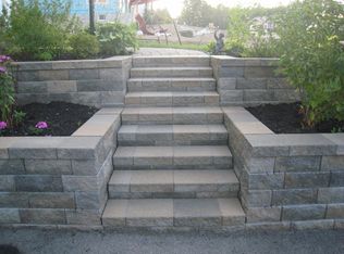 515 Silver Hollow Dr, Baden, PA 15005