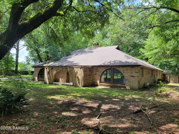 102 Tarpon St, Lafayette, LA 70508
