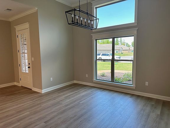 3rd image of 74 Brookwood Dr