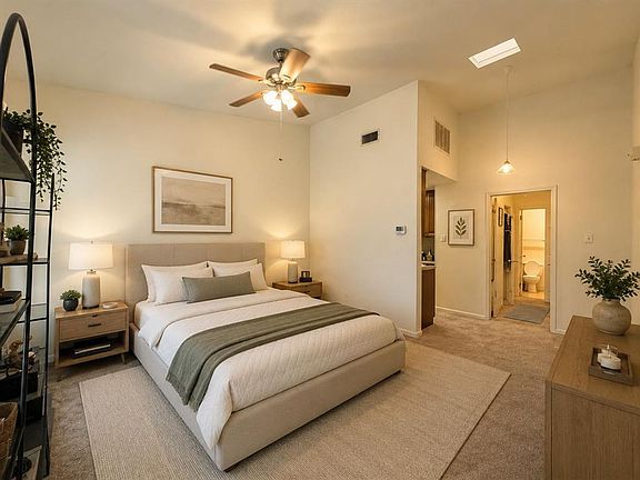2nd image of 2529 Rio Grande St #62