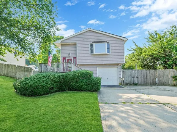 476 Johnson Avenue, Ronkonkoma, NY 11779