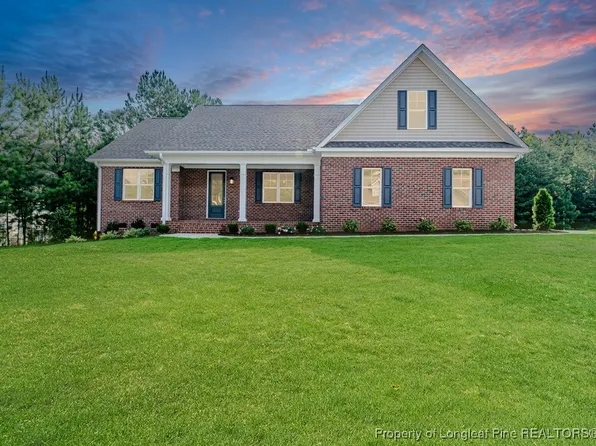 1701 Portico Cir, Sanford, NC 27330