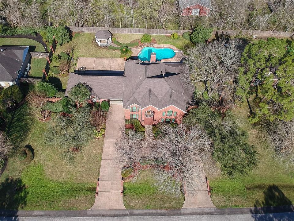 1st image of 408 Fieldcreek Dr