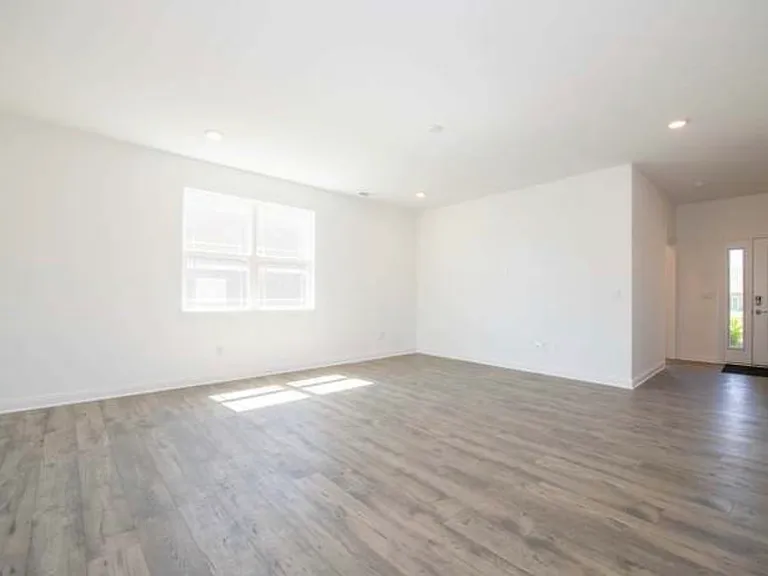8874 Twain Ln — Photo 3