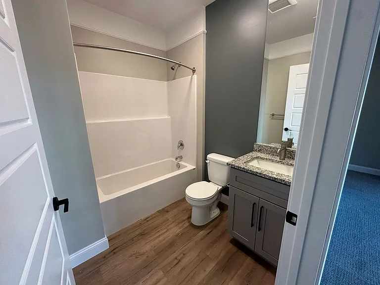 Central @ Waterford Woods — Photo 28