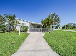1145 Wren Cir, Barefoot Bay, FL 32976
