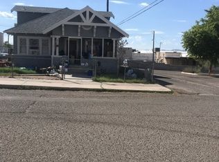 214 F St, Needles, CA 92363