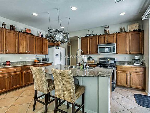 5th image of 4067 Lower Saxon Ave