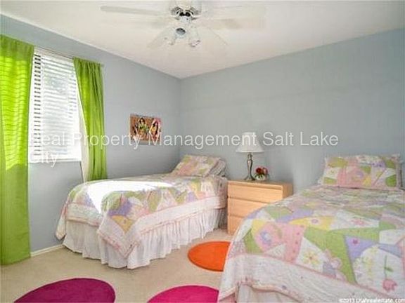 3rd image of 550 S 400 E APT 3101