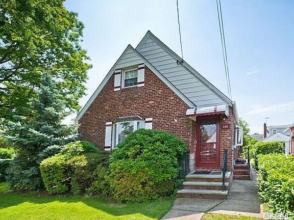 2nd image of 195 Brown St
