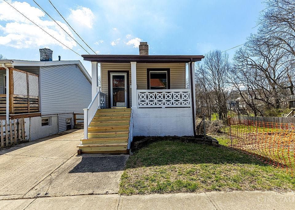 1st image of 3157 Celeron Ave