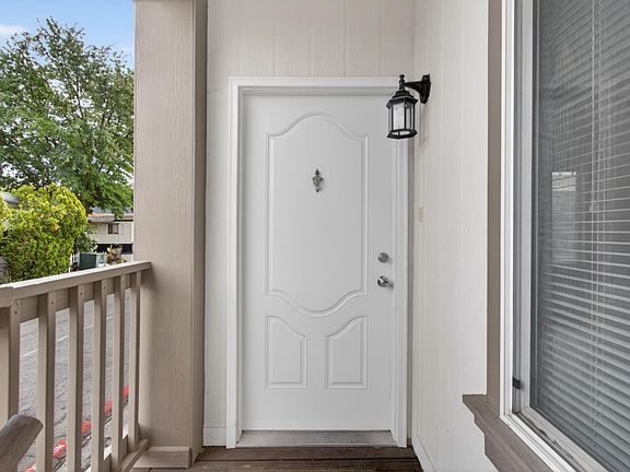 5th image of 6235 Gettysburg Ln #24