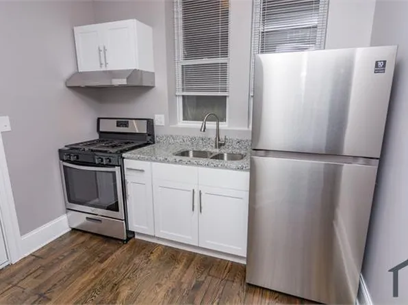 1332 W 78th St #3, Chicago, IL 60620