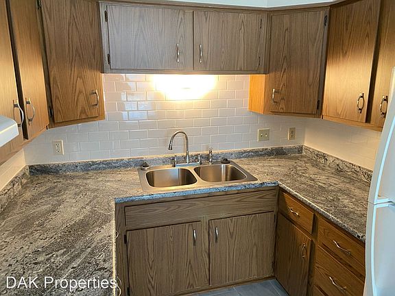 2nd image of W156N11461 Fond Du Lac Ave #2