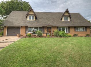 317 Linwood Dr, Neosho, MO 64850