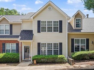 809 Rothshire Ct, Raleigh, NC 27615