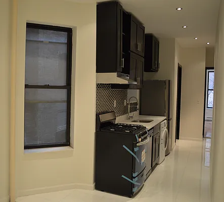 Rented by CoSo Apartments | media 36