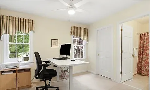 299 Robinson St — Photo 10