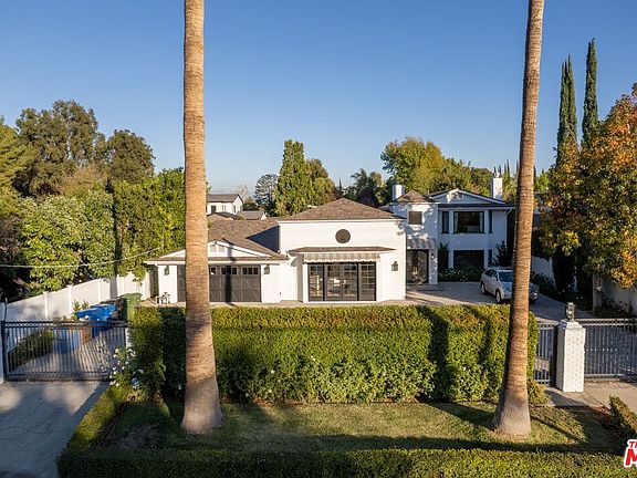 3rd image of 5048 Avenue