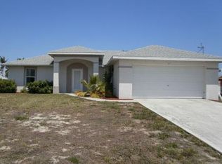809 SW 9th Ct, Cape Coral, FL 33991
