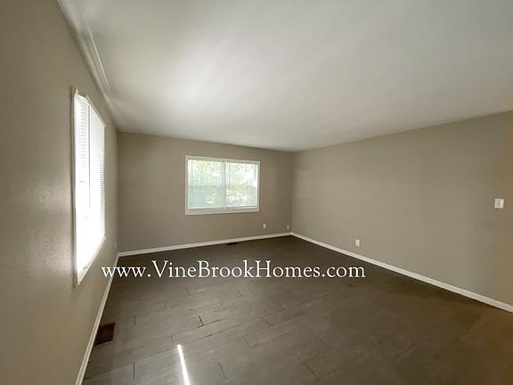 2nd image of 4120 Downes Dr