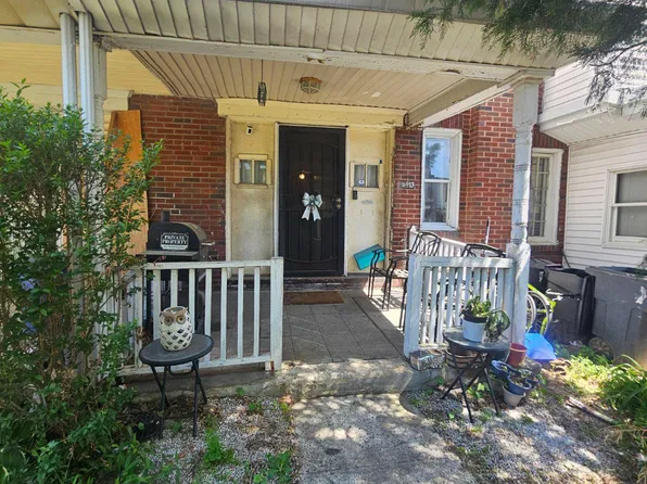 6913 Rodney St, Philadelphia, PA 19138
