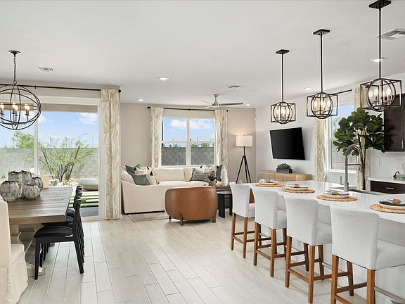 PHX_Mesquite-Mountain-Ranch_Lark_Dining-Area_22580-W-Tonopah-Dr