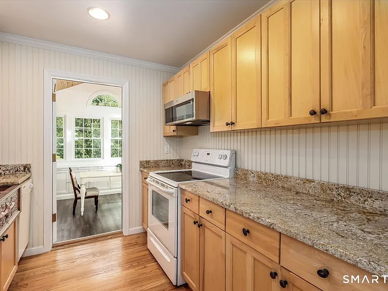 274 Old Sib Rd — Photo 11