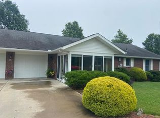 8786 Mason Lewis Rd, Maysville, KY 41056