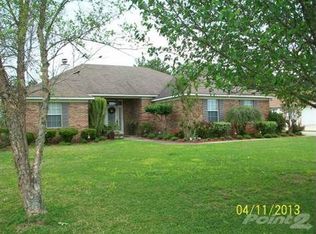 9425 Lakeview Dr, Foley, AL 36535