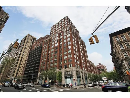 Sold by Remax Real Estate Professionals | media 10