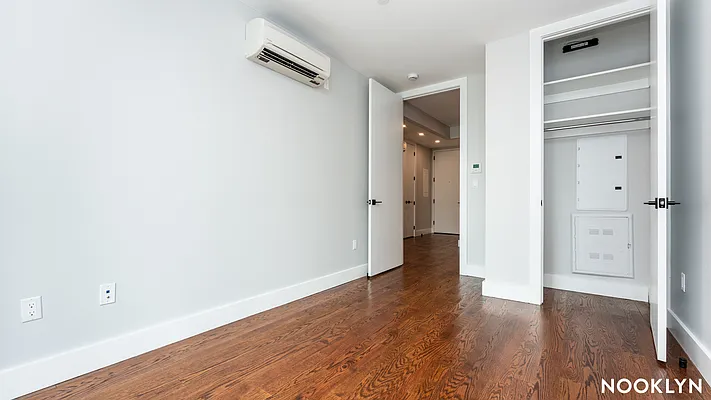 Rented by Nooklyn NYC LLC | media 144