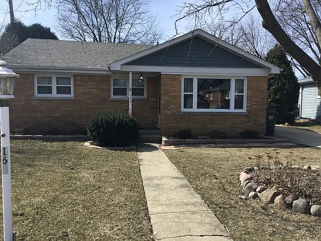 168 N Shaddle Ave photo 1